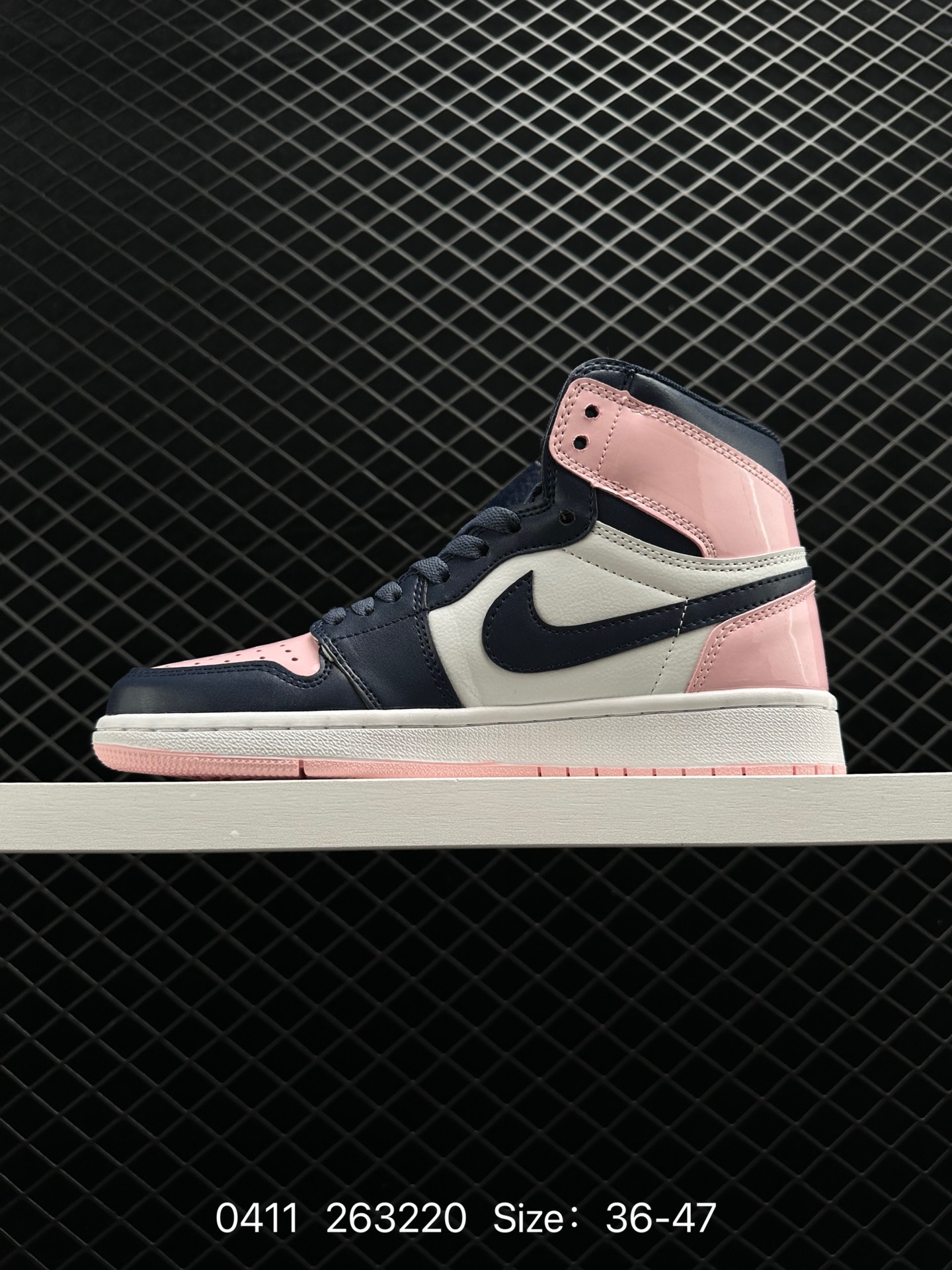 Air Jordan 1 Retro High OG “Dark Mocha”